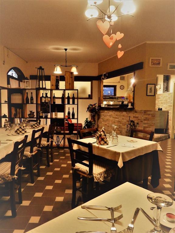 Ottana Hotel Il Platano מראה חיצוני תמונה